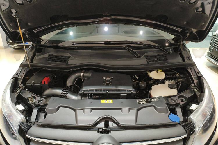 Used Mercedes-Benz Vito 2023 2.0T Business Version 7 Seats