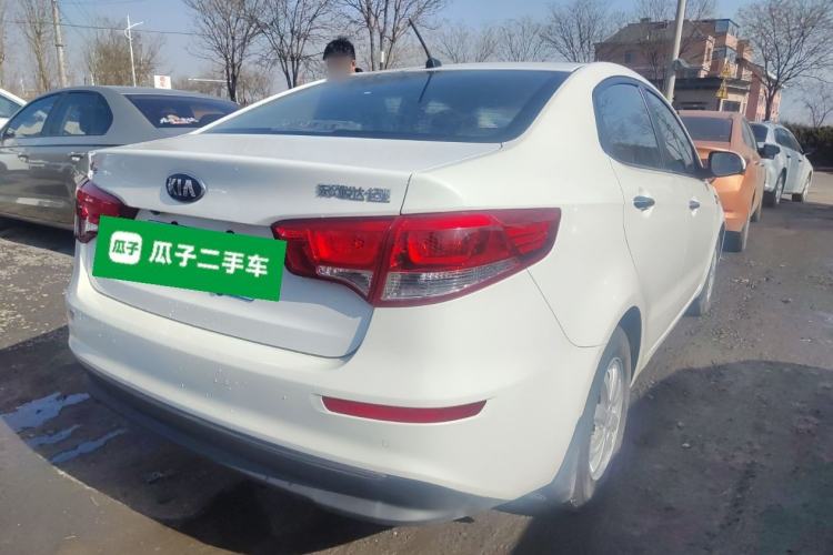 Used Kia K2 2015 Sedan 1.4L Automatic GLS
