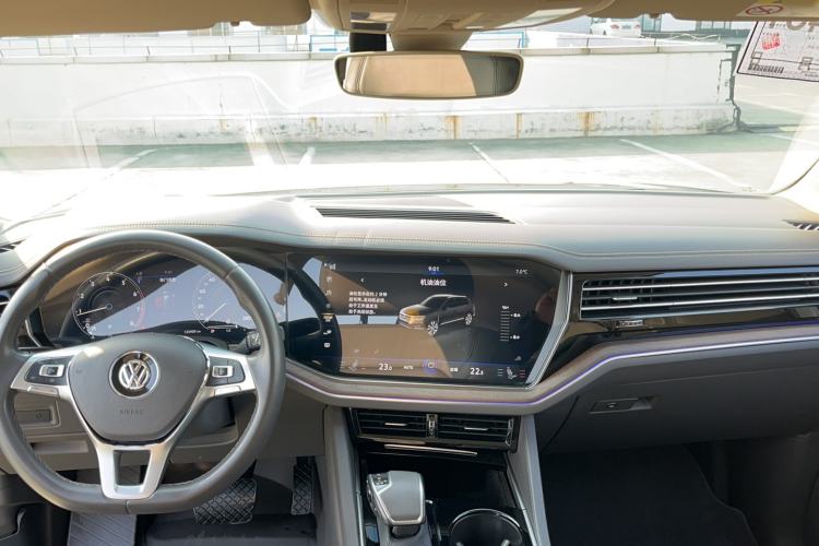Used Volkswagen Touareg 2019 2.0TSI Ruiyi Edition China VI Standard
