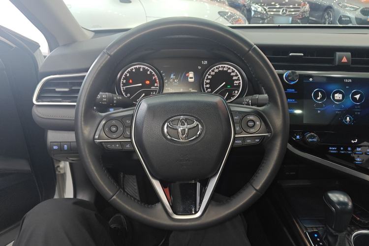 Used Toyota Camry 2019 Revised Version 2.5G Luxury Edition