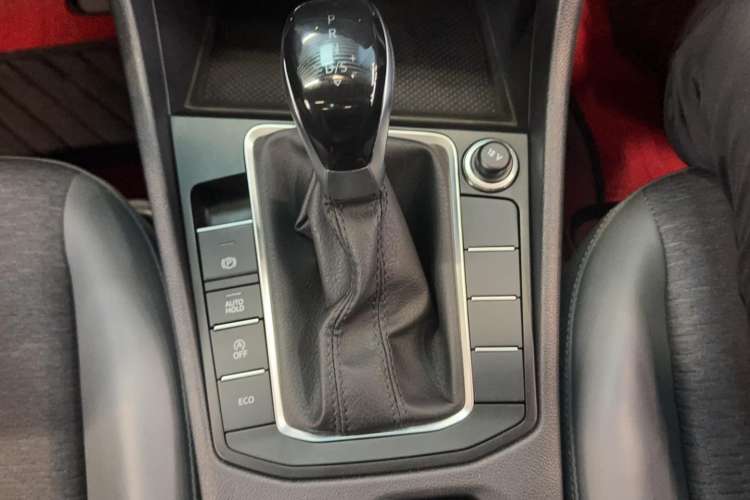 Used Volkswagen Sagitar 2023 300TSI DSG Flyover Edition
