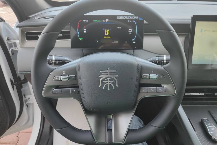 Used BYD Qin PLUS 2025 DM-i Smart Drive 55KM Leading Model
