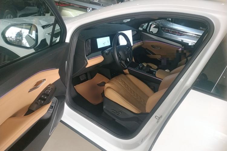 Used BYD Song L DM-i 2024 160 km Excellence Version
