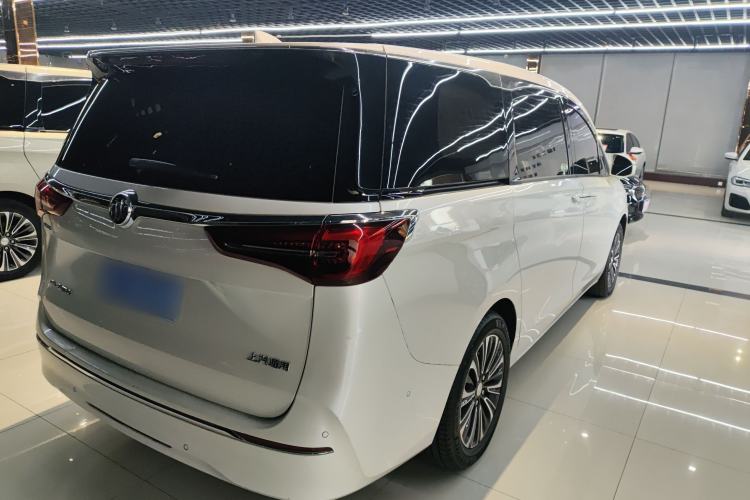 Used Buick GL8 2021 ES Landtrek 653T Luxury Model
