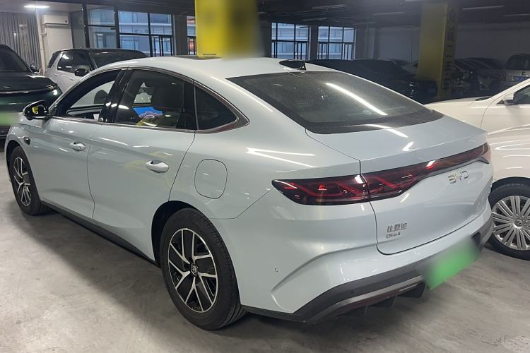 Used BYD Qin L 2025 DM-i Smart Drive 120KM Superior Model
