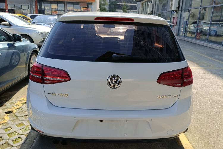 Used Volkswagen Golf 2015 1.4TSI Automatic Comfort Model
