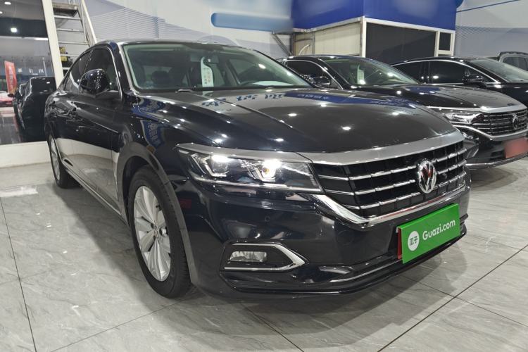 Used Volkswagen Passat 2019 330TSI Elite Edition China VI
