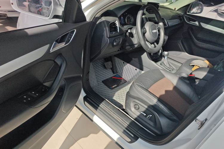 Used Audi Q3 2018 30th Anniversary Edition 30 TFSI Fashion Model
