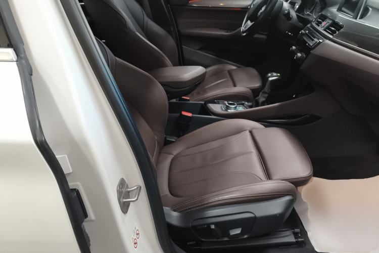 Used BMW X1 2018 xDrive20Li Luxury Edition
