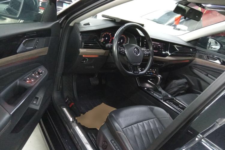 Used Volkswagen Passat 2021 330TSI Luxury Edition