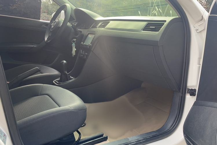 Used Volkswagen Santana 2013 1.4L Manual Fashion Edition