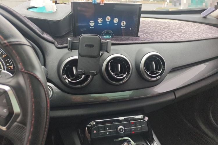 Used Wey VV7 2017 2.0T Ultra-Luxury Version
