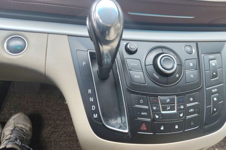 Used Buick GL8 2017 25S Prestige Version China V Standard
