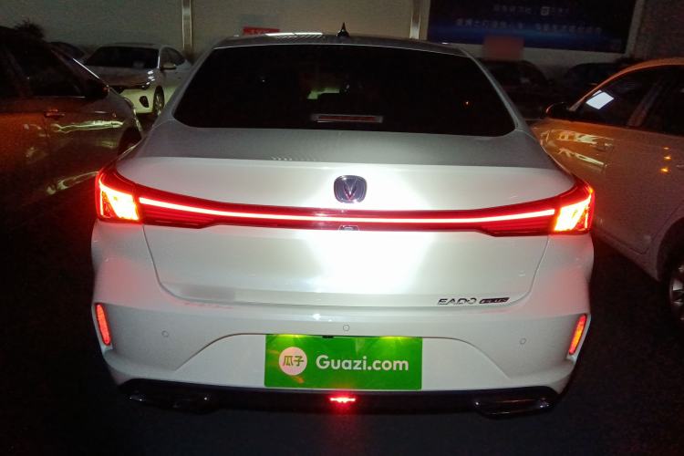 Used Changan Eado 2025 PLUS 1.4T Dual-Clutch High-Energy Version
