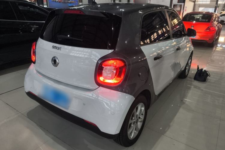 Used  forfour 2016 1.0L 52 kW Dynamic Edition
