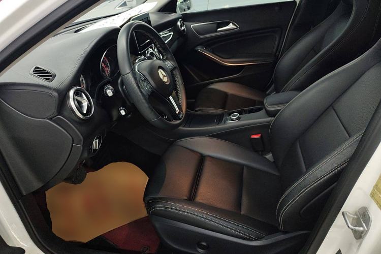 Used Mercedes-Benz GLA 2016 GLA 200 Fashion Model