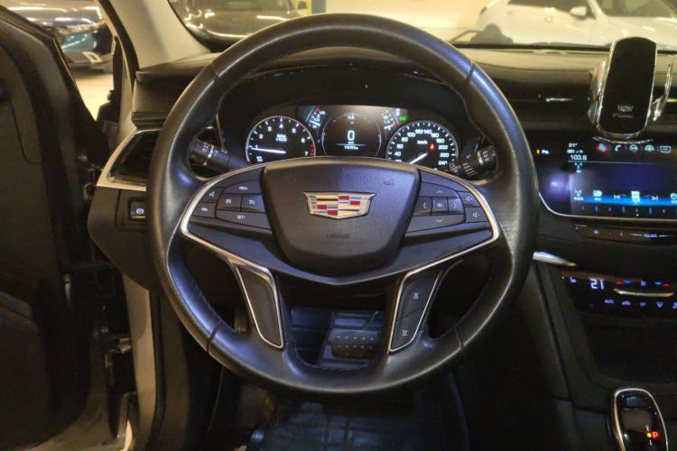 Used Cadillac XT5 2018 28T Four-Wheel Drive Luxury Model