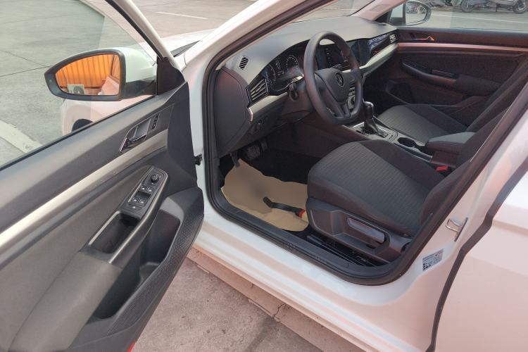 Used Volkswagen Bora 2021 1.5L Automatic Fashionable Smart Connectivity Version
