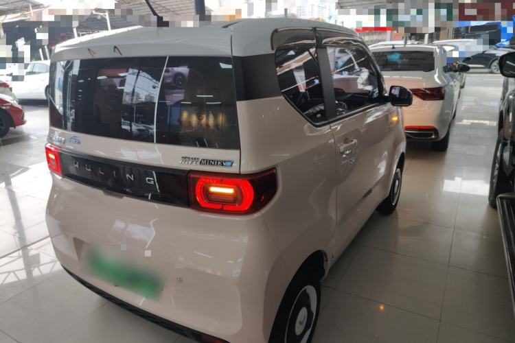 Used Wuling Hongguang MINIEV 2021 Macaron Fashion Model Lithium Iron Phosphate