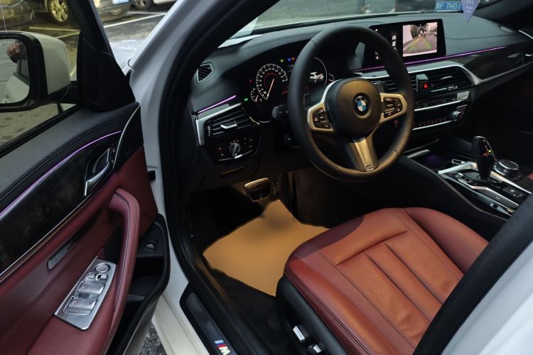 Used BMW 5 Series 2019 530Li Leading Model M Sport Package
