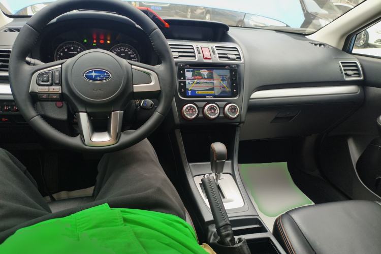 Used Subaru XV 2016 2.0i Comfort Navigation Edition
