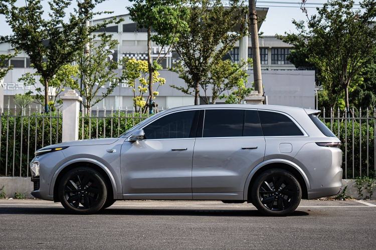 Used Li Auto L8 2023 Pro Model
