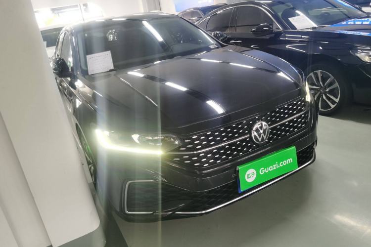 Used Volkswagen Passat 2022 330TSI Starry Elite Edition
