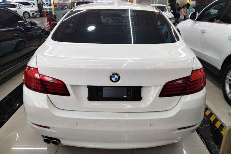Used BMW 5 Series 2014 525Li Leading Model
