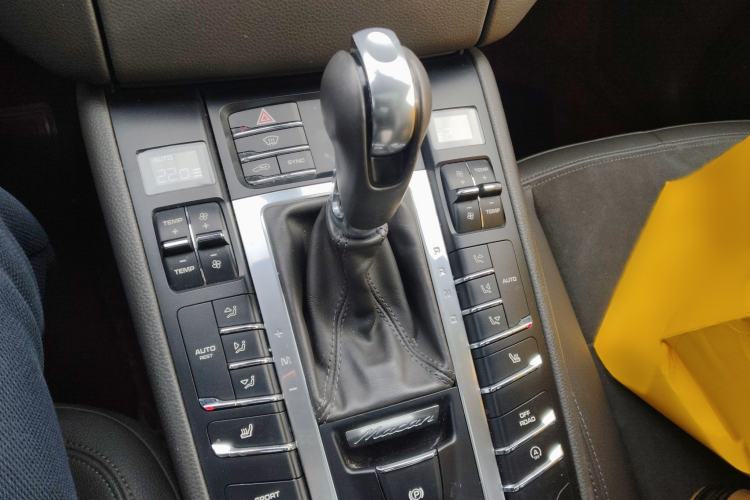 Used Porsche Macan 2016 Macan 2.0T
