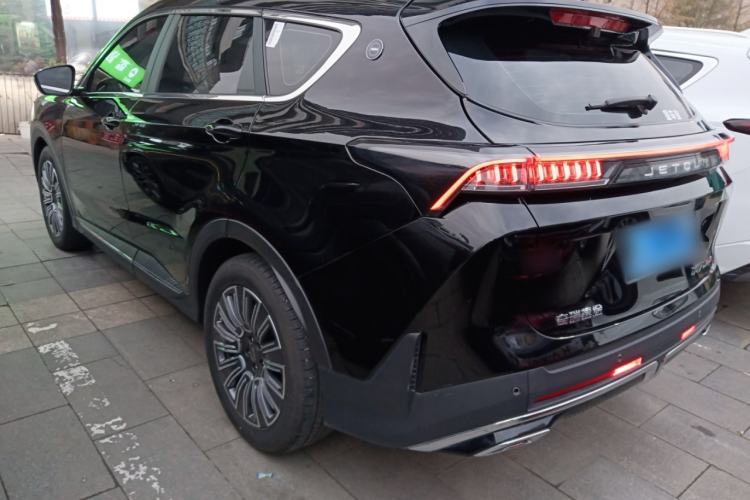 Used JETOUR X70 PLUS 2025 1.5T Luxury Edition 7-Seater