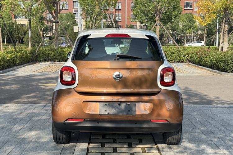 Used  forfour 2016 1.0L 52 kW Dynamic Edition
