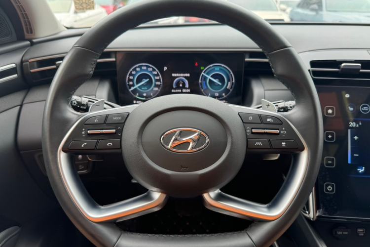 Used Hyundai Tucson 2022 Tucson L 2.0L Hybrid · Flagship Edition
