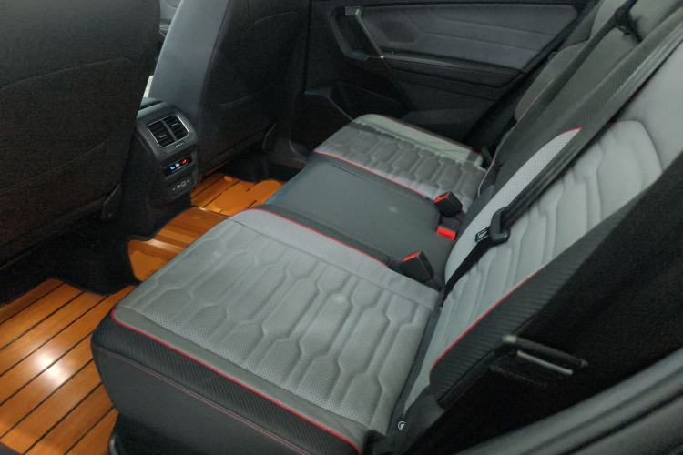 Used Volkswagen Tiguan L 2022 330TSI Automatic Two-Wheel Drive R-Line Flagship Edition
