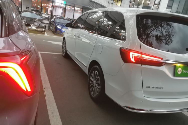 Used Buick GL8 2022 Land Business Class 652T Luxury Model
