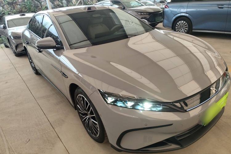 Used BYD Han 2025 DM-i Intelligent Driving Edition 125KM LiDAR Flagship Model
