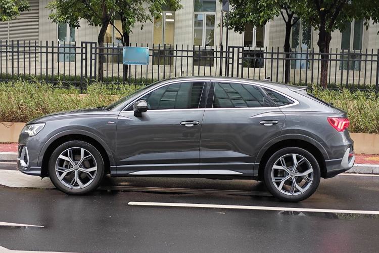 Used Audi Q3 Sportback 2020 40 TFSI Fashion Model
