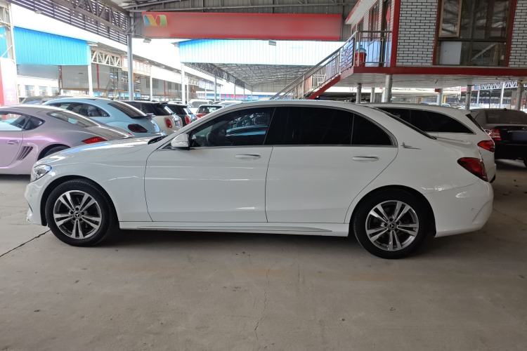 Used Mercedes-Benz C-Class 2017 Facelift C 200 L Sport Edition
