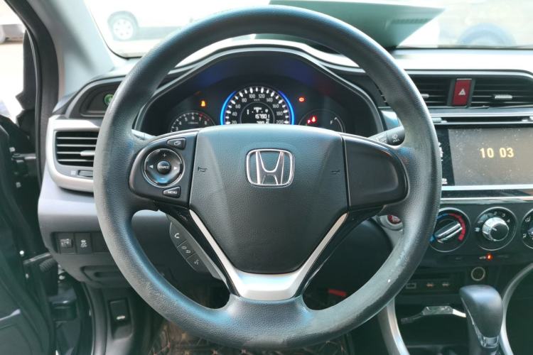 Used Honda Crider 2013 1.8L automatic luxury edition
