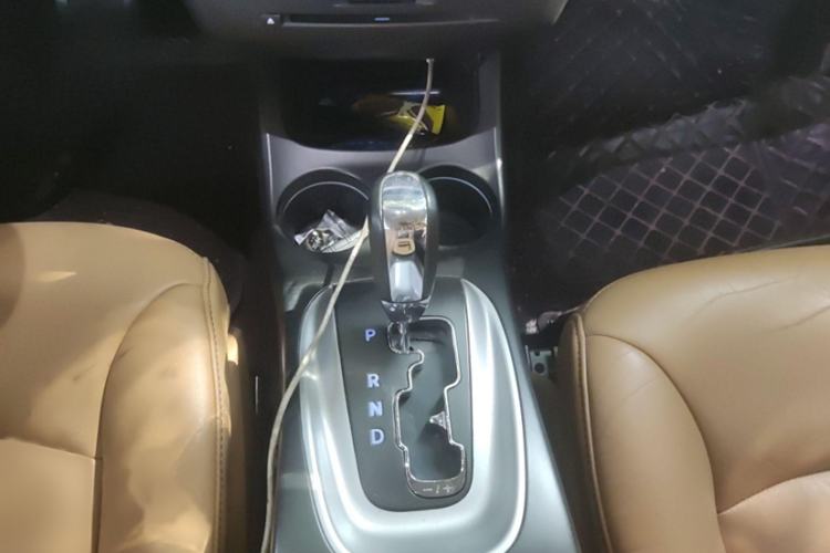 Used Dodge Journey 2013 2.4L Two-Wheel Drive Luxury Version
