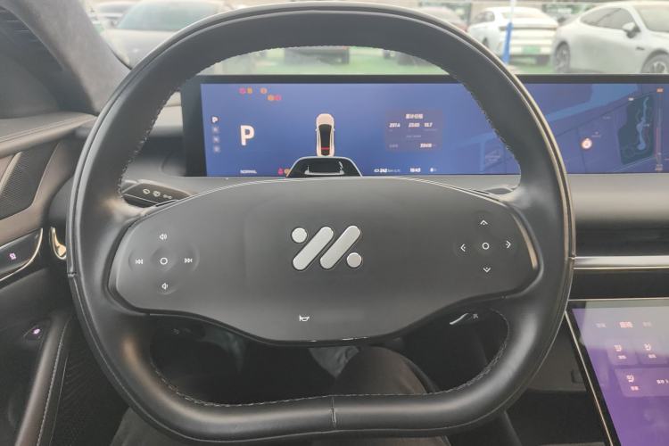 Used  L7 2022 Pro Model