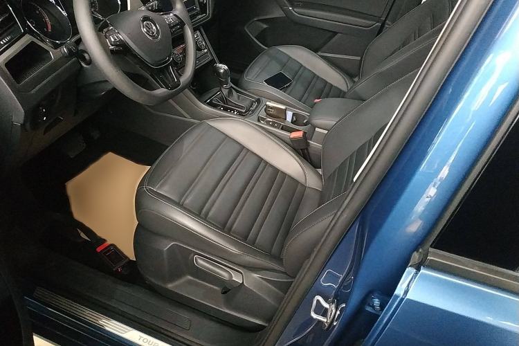 Used Volkswagen Touran 2018 Volkswagen Touran L 280TSI DSG Comfort Edition 7 Seats China V Emission Standard