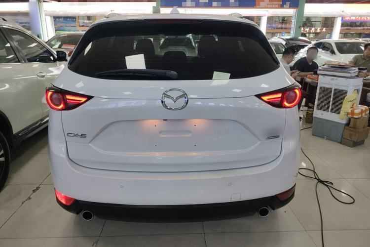 Used Mazda CX-5 2017 2.0L Automatic 2WD ZhiShang Trim China V Standard
