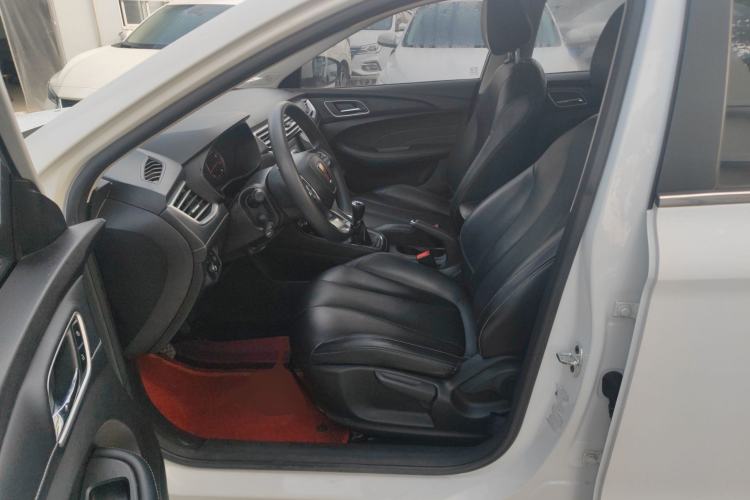 Used Roewe i5 2019 1.5L Manual 4G Connectable Langhao Edition
