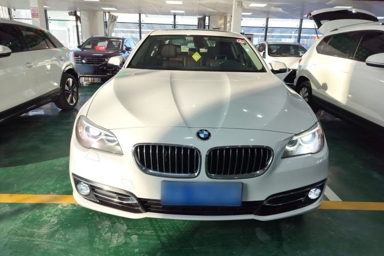 Used BMW 5 Series 2014 525Li Luxury Design Package
