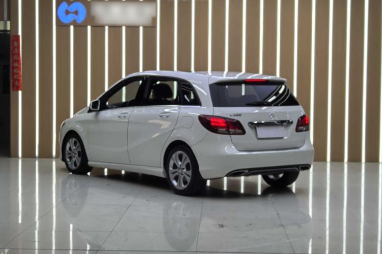 Used Mercedes-Benz B-Class 2015 B 200 Sport Edition
