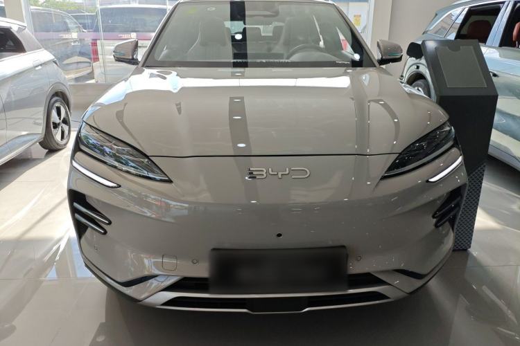 Used BYD Song PLUS New Energy 2025 EV Intelligent Driving Version 520km Premium Model
