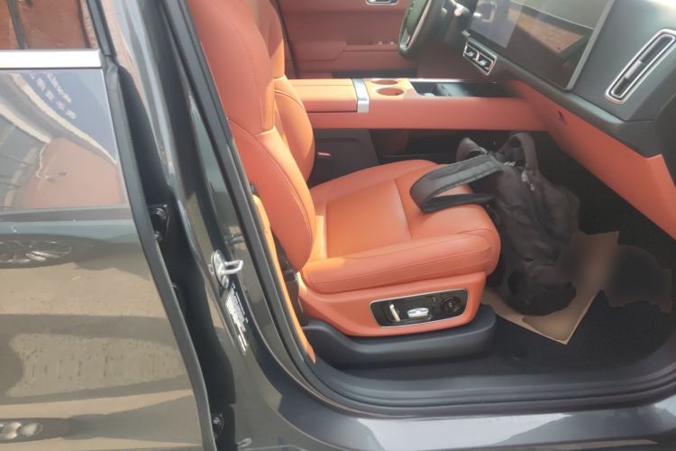 Used Li Auto L8 2023 Pro Model