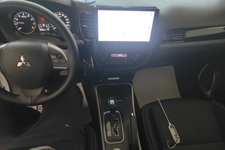 Used Mitsubishi Outlander 2021 2.0L Two-Wheel Drive Comfort Edition 5 Seats