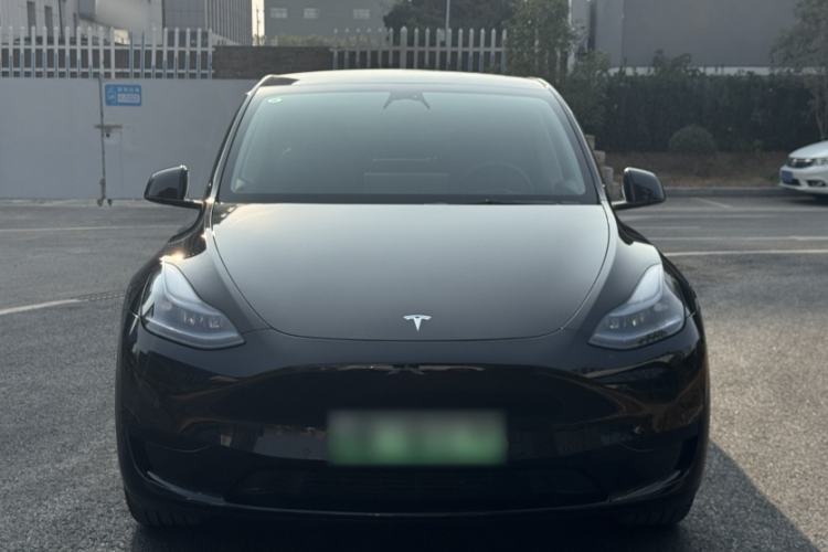 Used Tesla Model Y 2023 Rear-Wheel-Drive Version