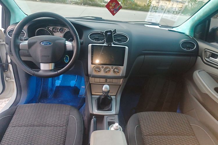 Used Ford Focus 2013 Hatchback Classic 1.8L Manual Base Model
